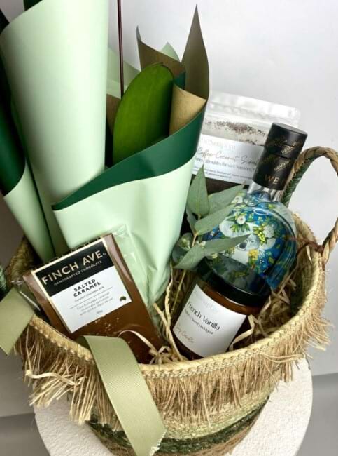 Coastal Gin & Bloom Luxury Hamper
