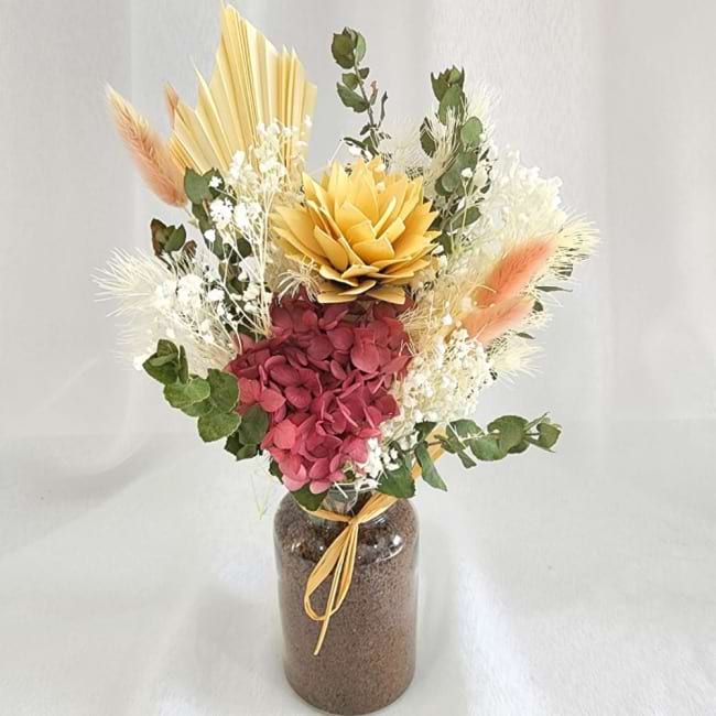 Dried Flowers Sunshine Coast | Preserved Flower Arrangement | Coastal Flora | Sunshine Coast Florist