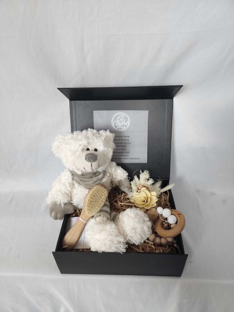 Make your own gift hamper to suit your budget. We offer same day hamper delivery on the Sunshine Coast.