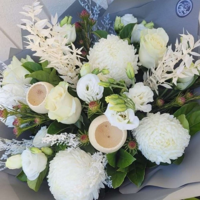 Sunshine Coast Sympathy Flowers