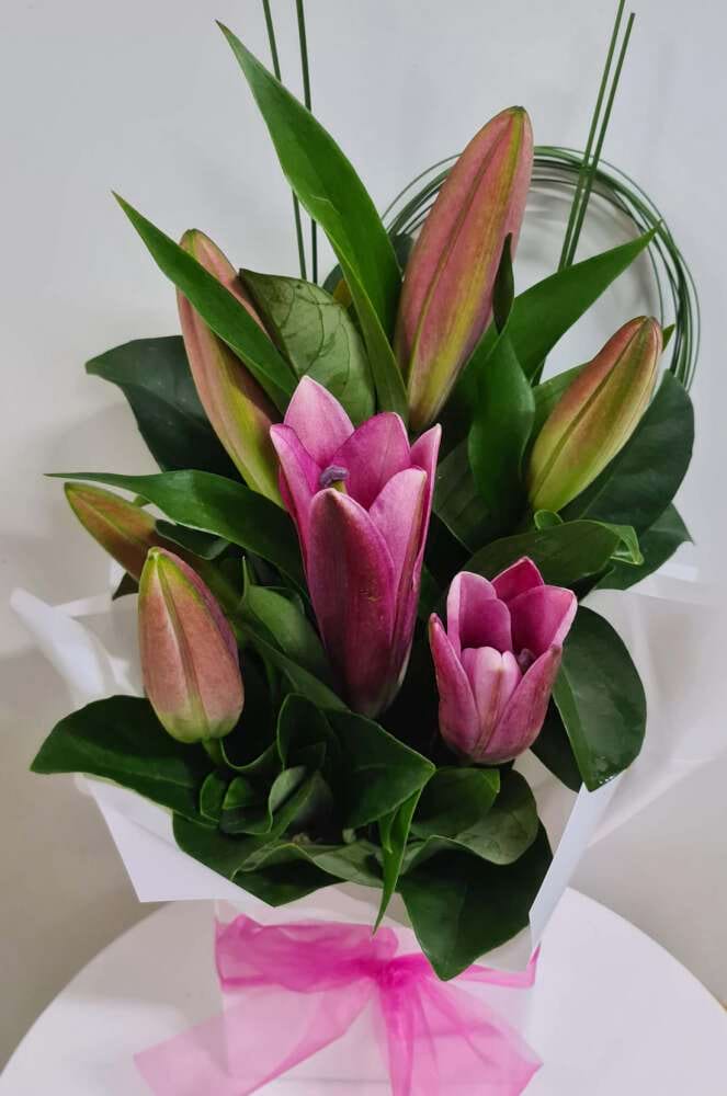 Oriental Lily Flower Arrangement | Sunshine Coast Florist | Same Day Flower Delivery | Coastal Flora