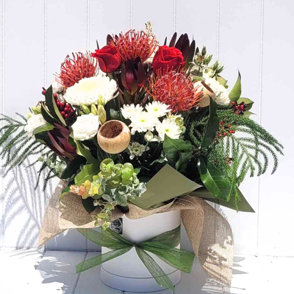 Christmas Flowers Sunshine Coast | Caloundra Florist | Same Day Flower Delivery Sunshine Coast