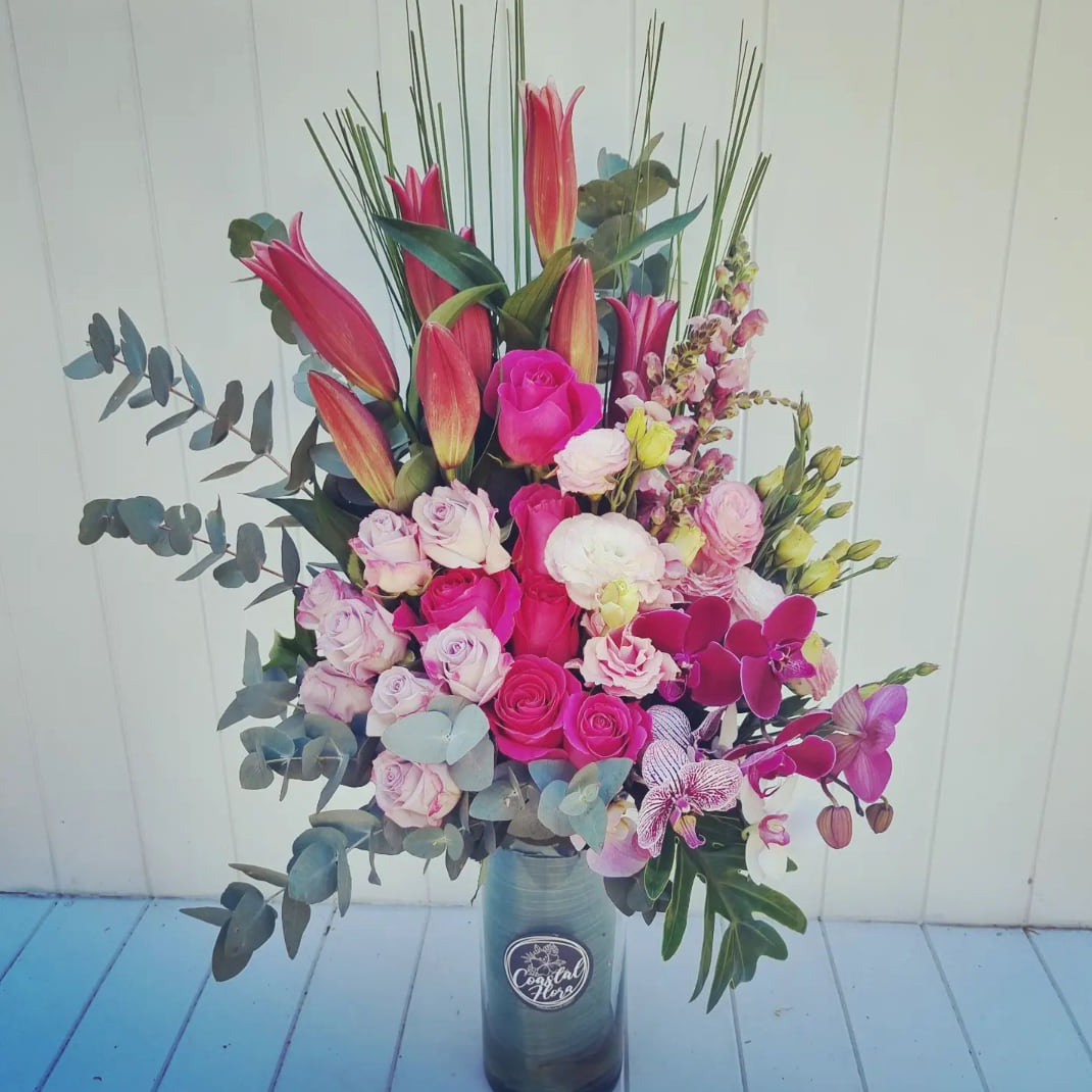 Sunshine Coast Flower Delivery | Gift Hampers Delivery
